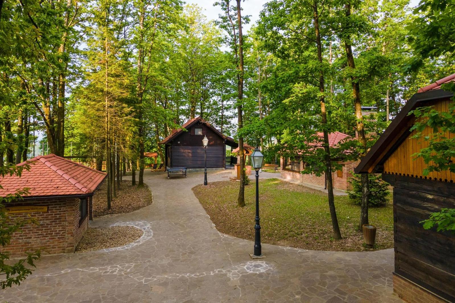 Turopoljsko imanje GUSTELNICA