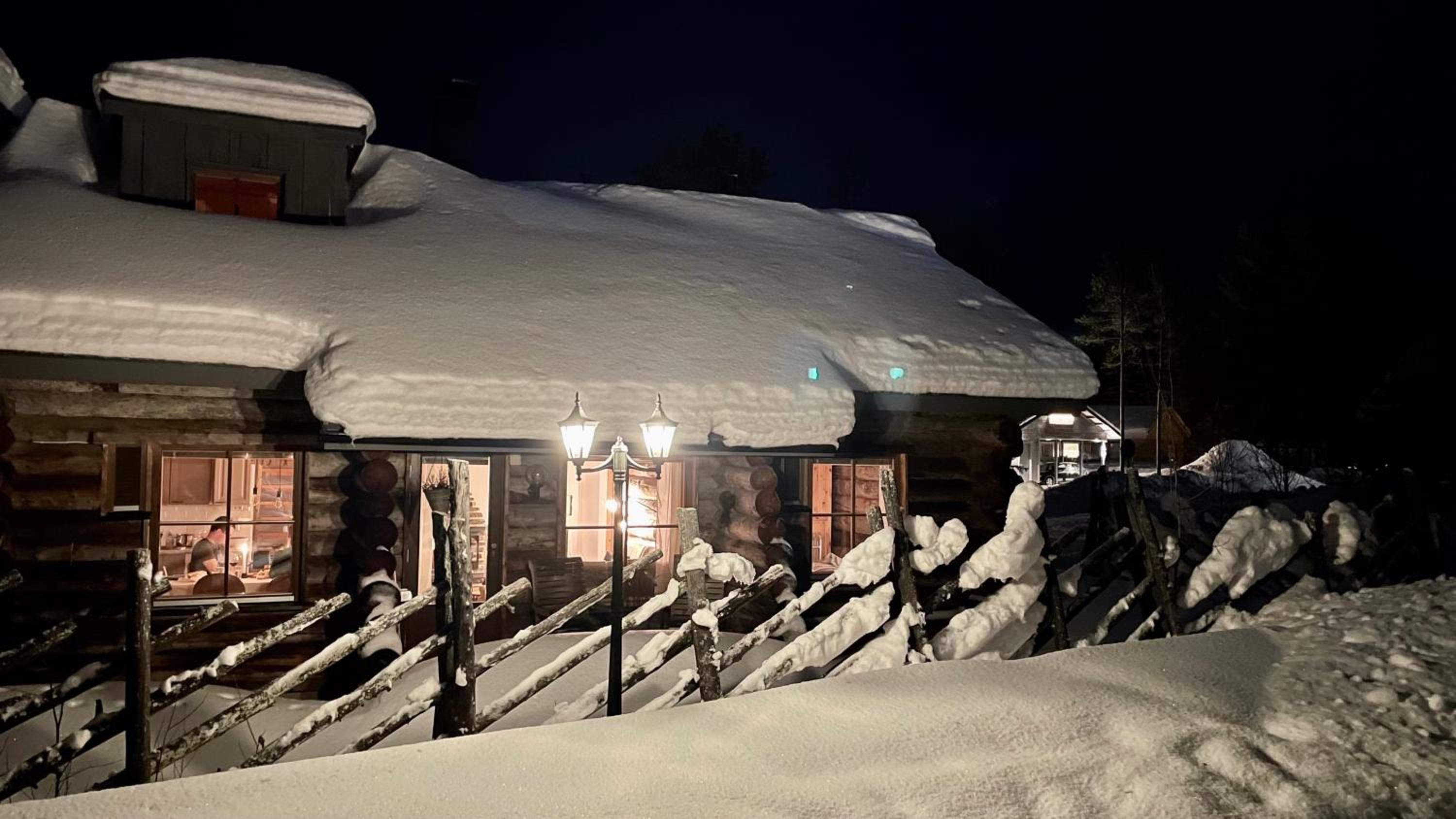 Nilimukka log cabin near Levi center