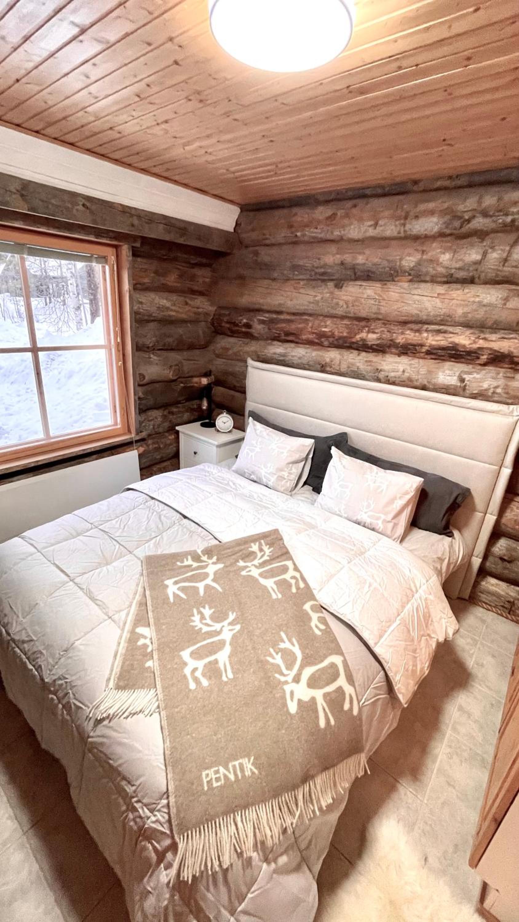Nilimukka log cabin near Levi center