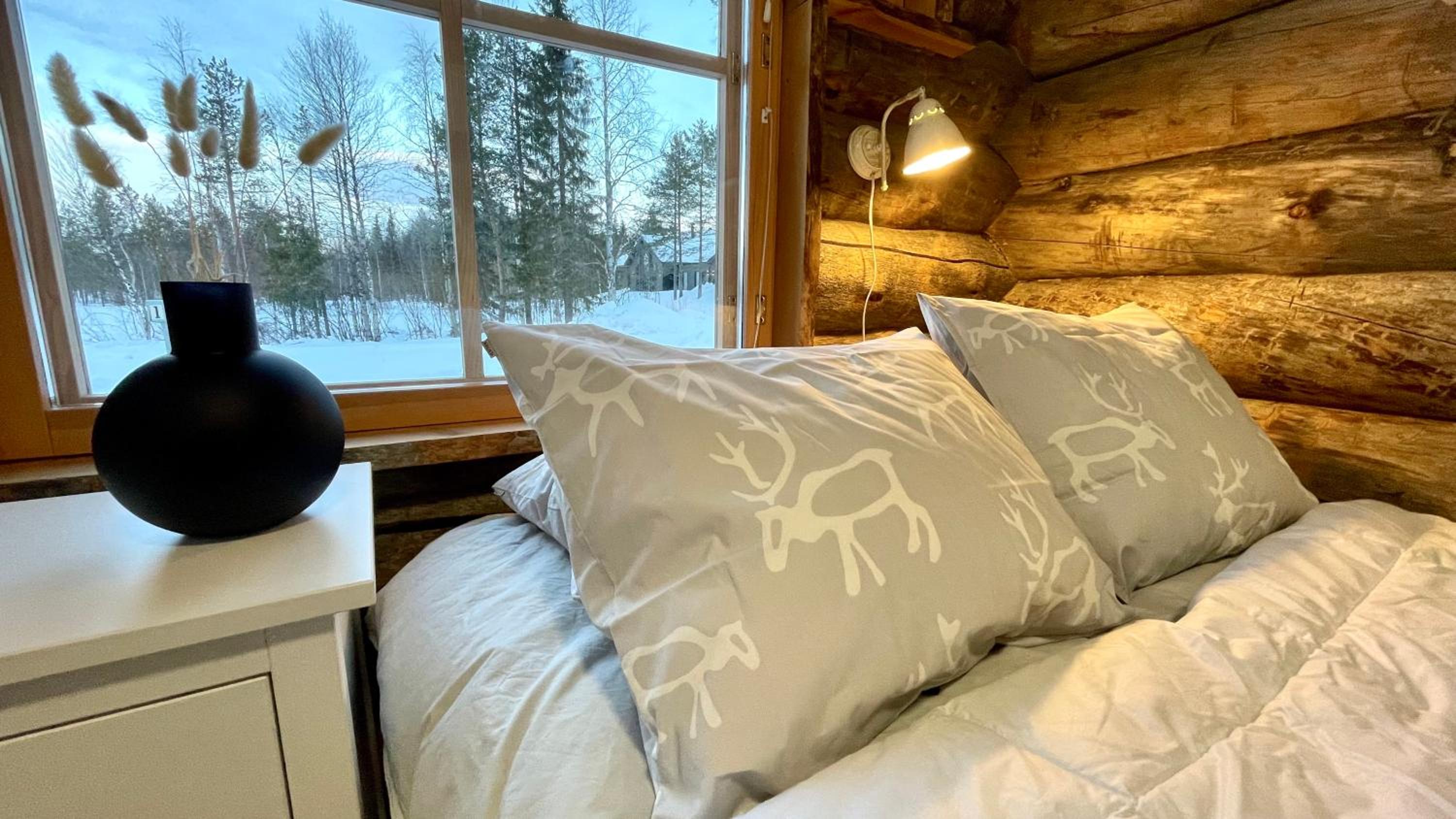 Nilimukka log cabin near Levi center