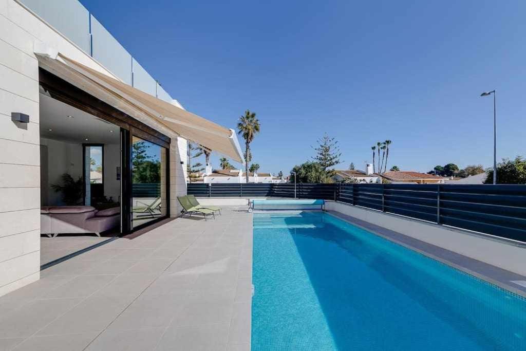 Magnífica villa con piscina climatizada