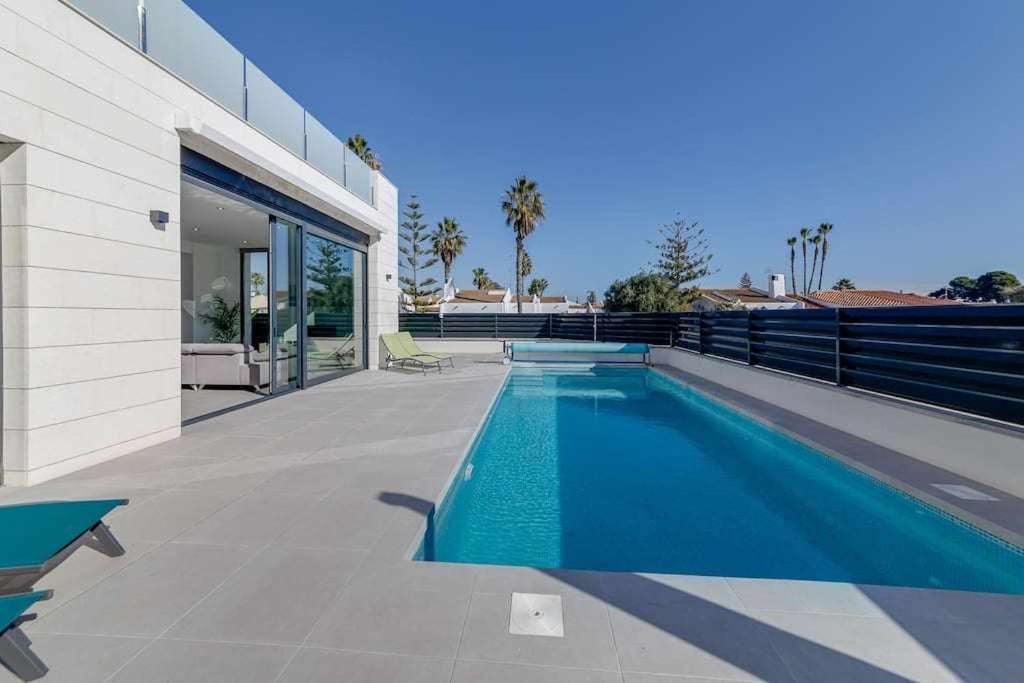 Magnífica villa con piscina climatizada