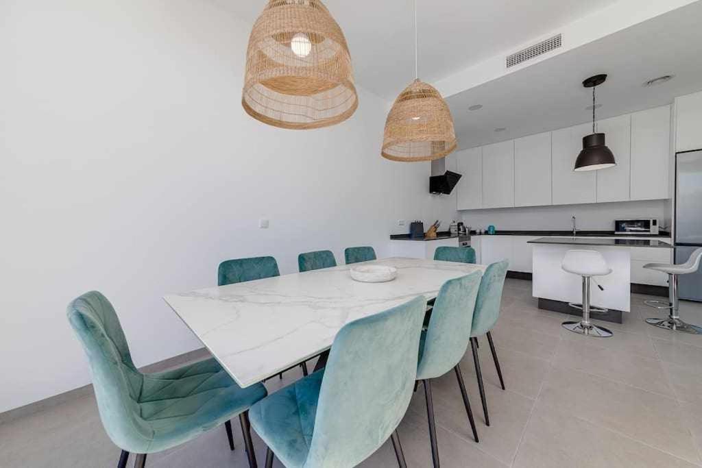 Magnífica villa con piscina climatizada