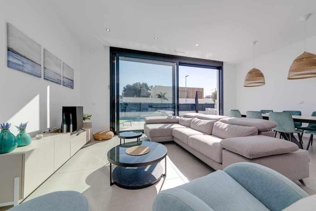 Magnífica villa con piscina climatizada