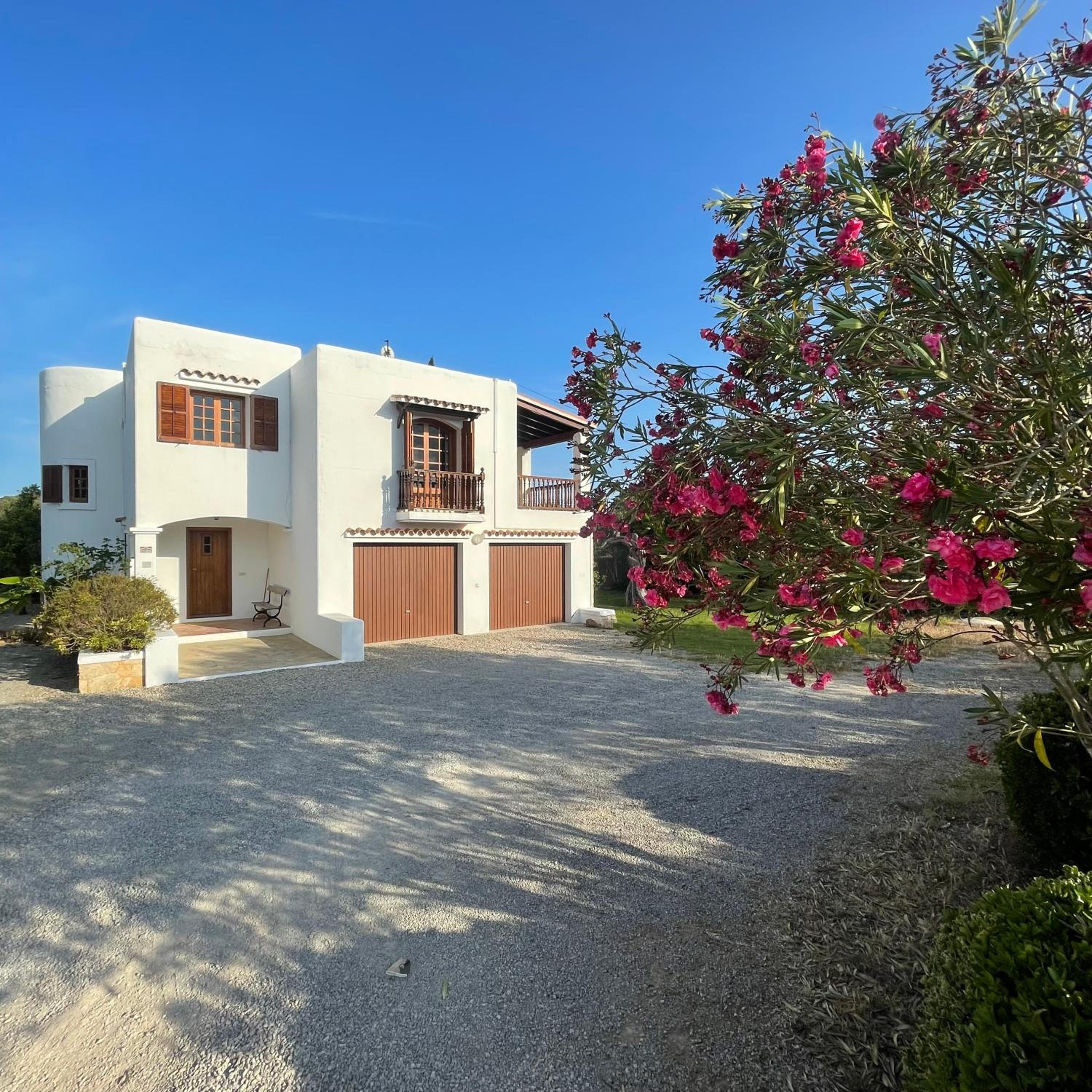 Authentic Villa with amazing pool