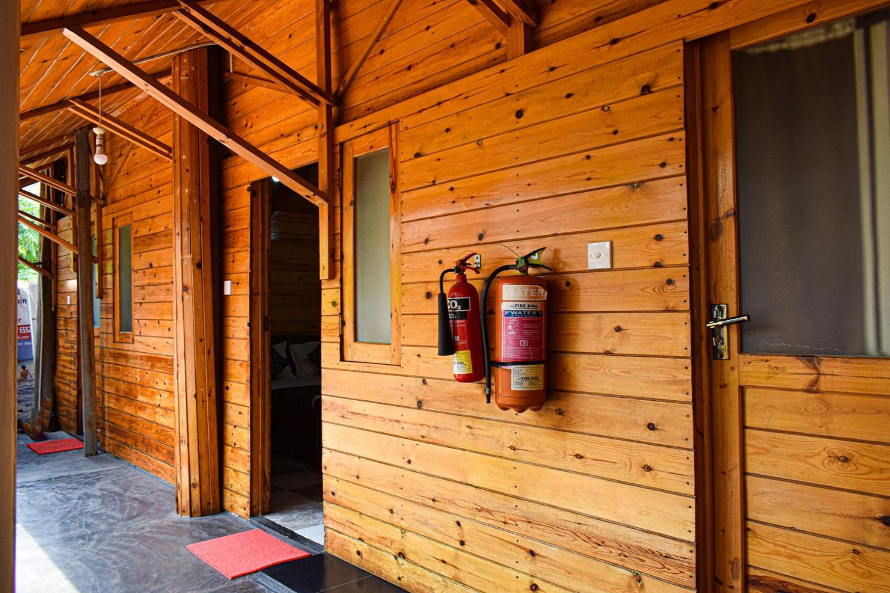 Hotel White Moon Beach Resort - Image 1