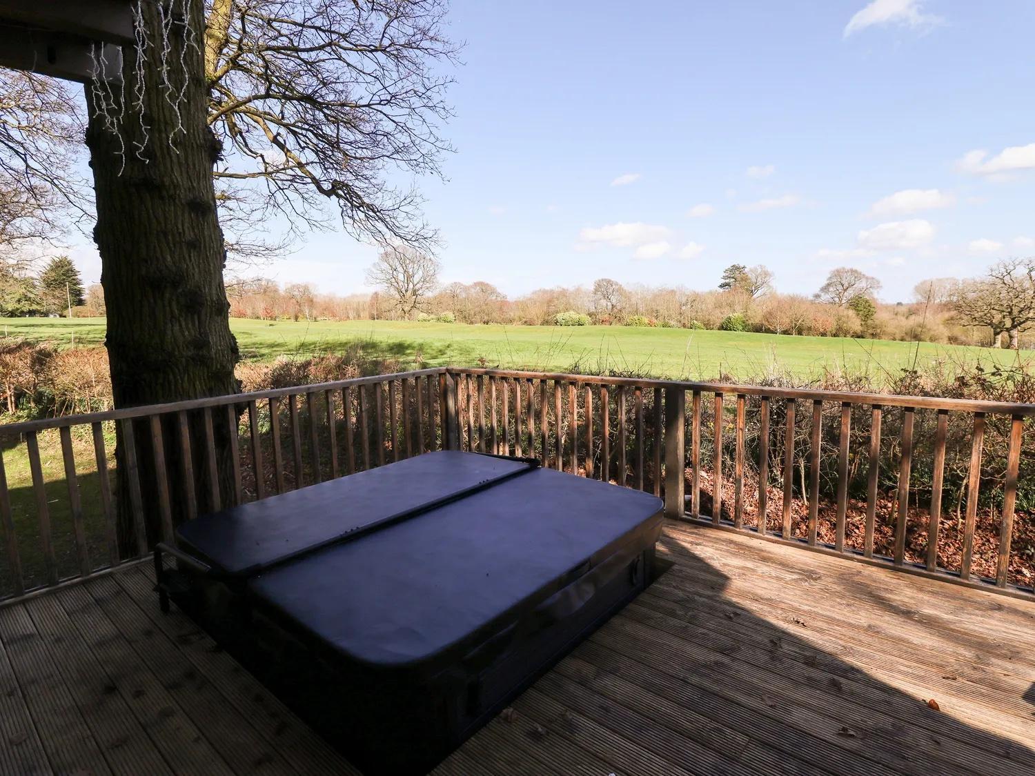 iLodge Ultra view 2