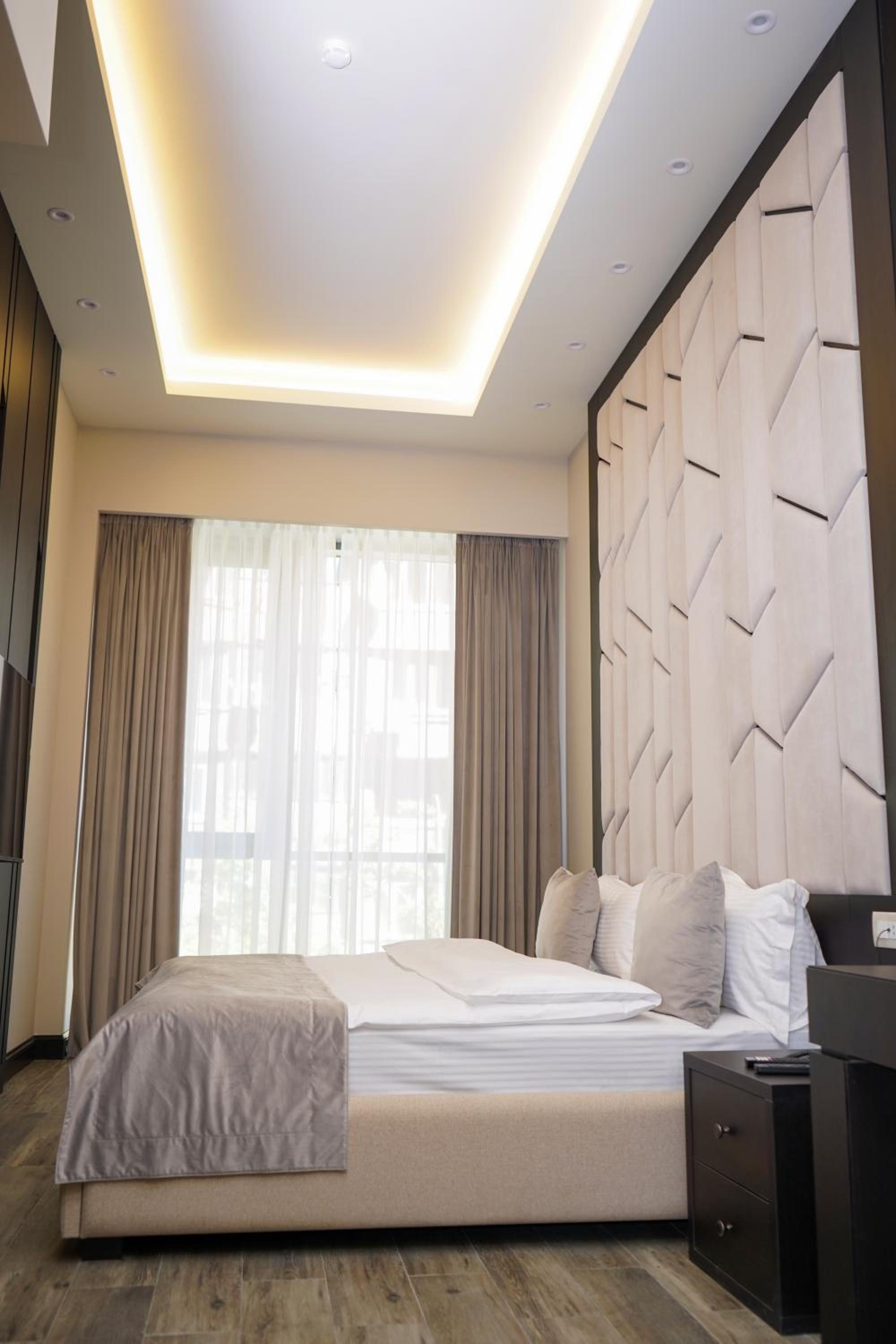 Soho Apart Hotel