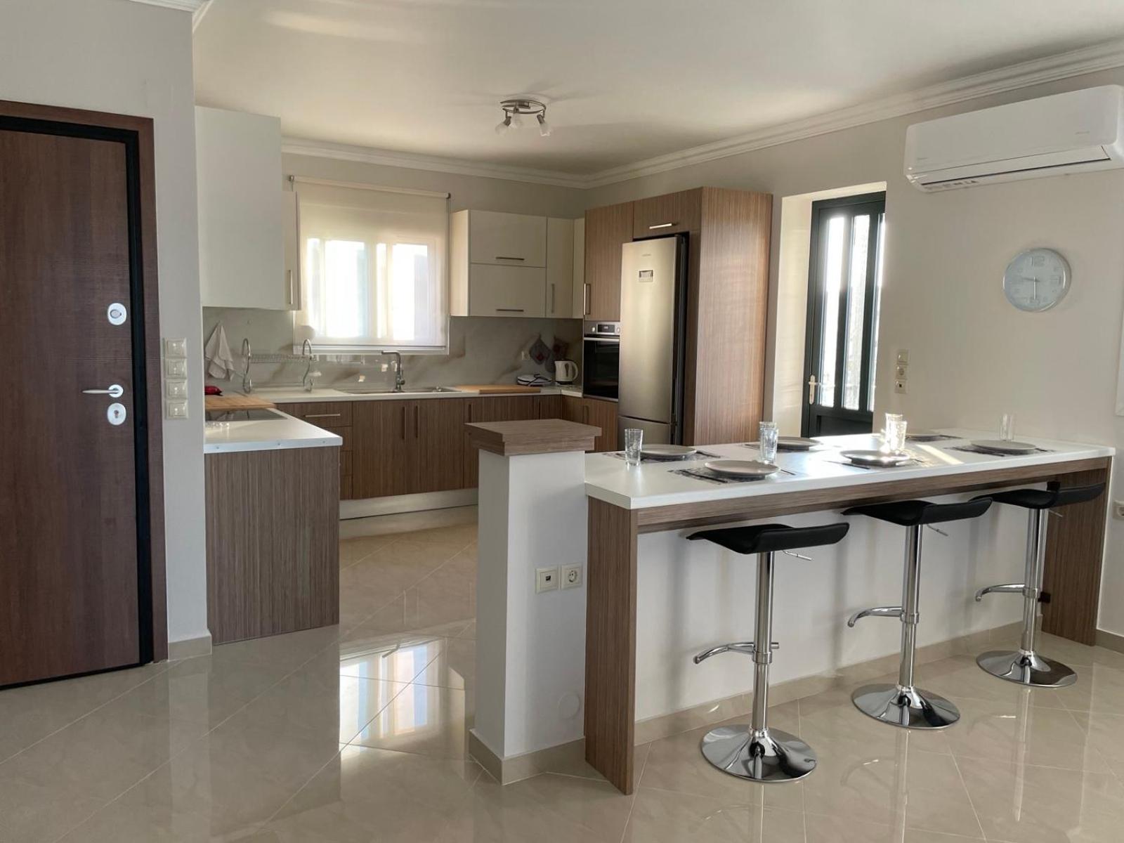 Tasos Cozy Apartment 2nd Floor