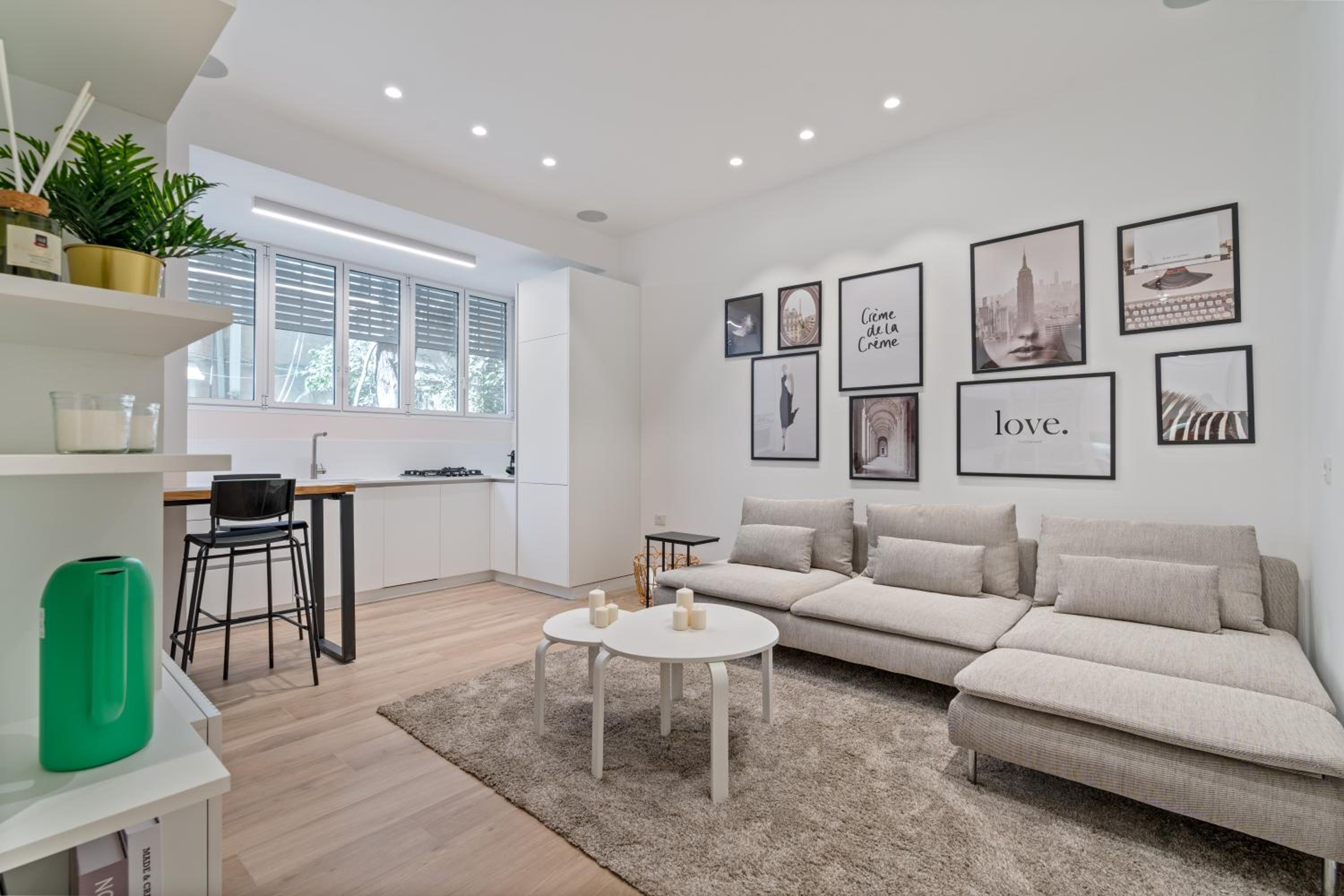 BROWN SUITE Tel Aviv view 3