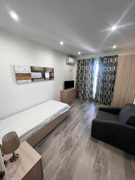 Zejtun 3-Bedroom Modern Apartment view 2