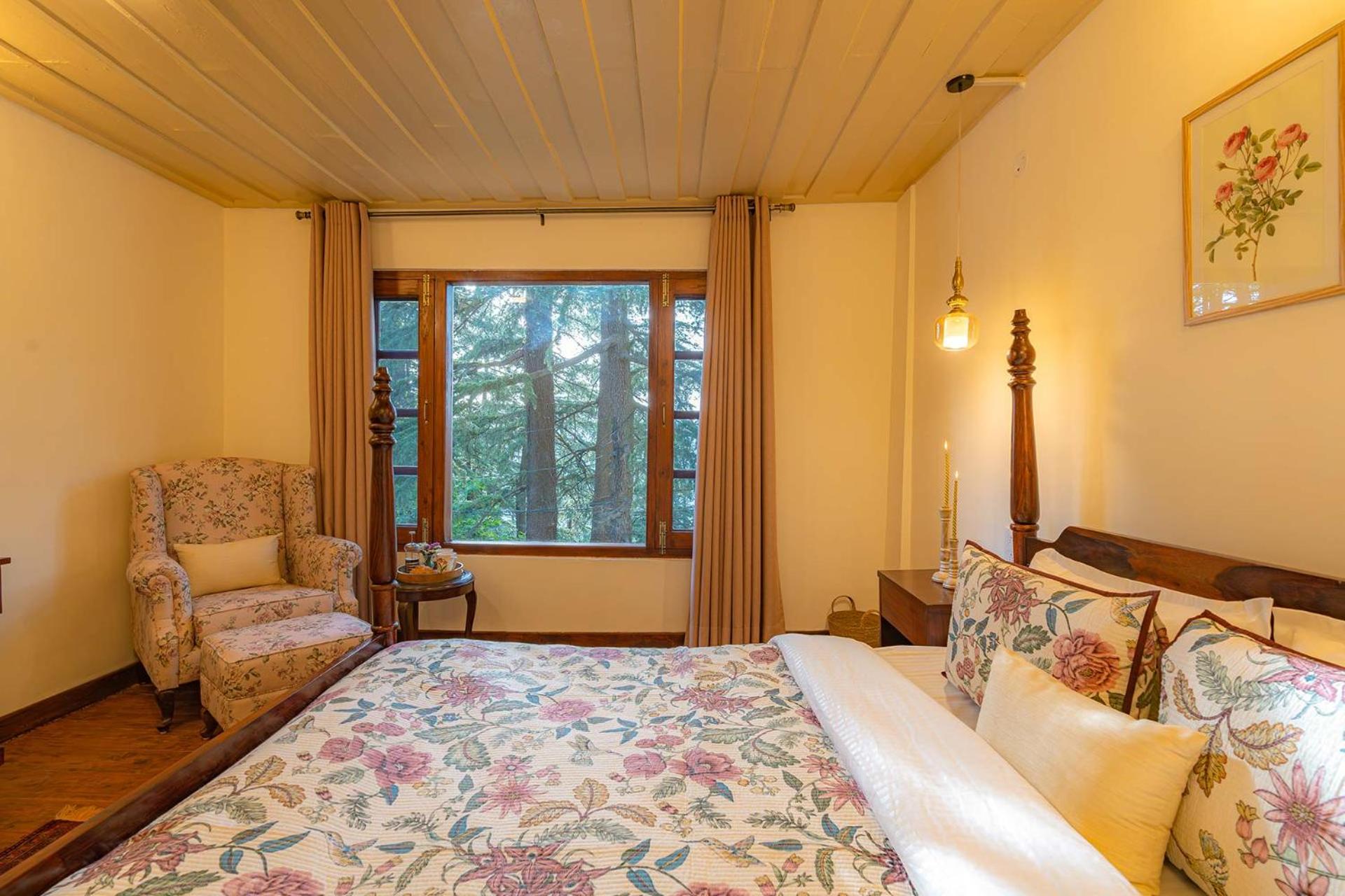 StayVista at Jai Cottage Near Mall Road, with Breakfast