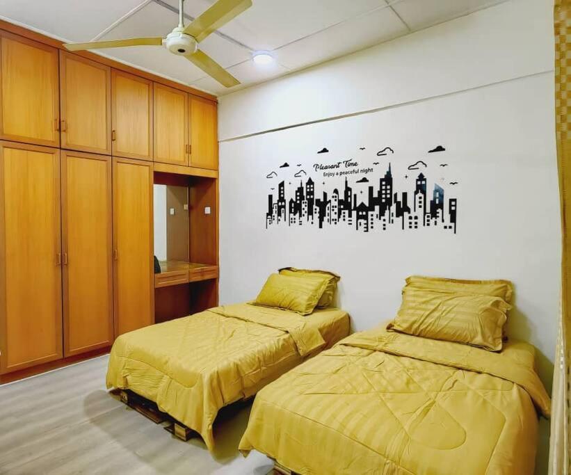 AaronL Homestay