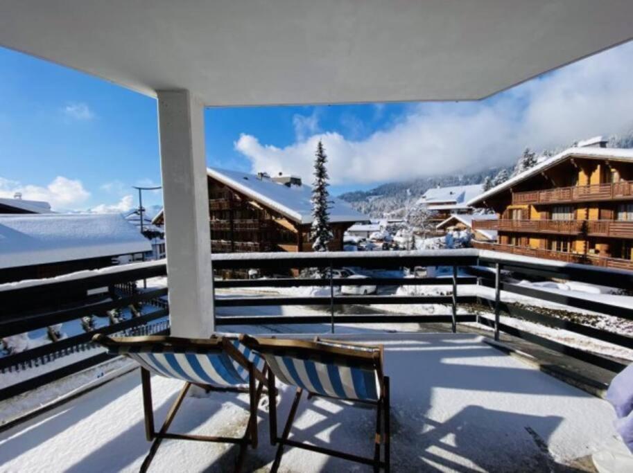 Triplex in Villars Centre with Parking - Totally Renovated