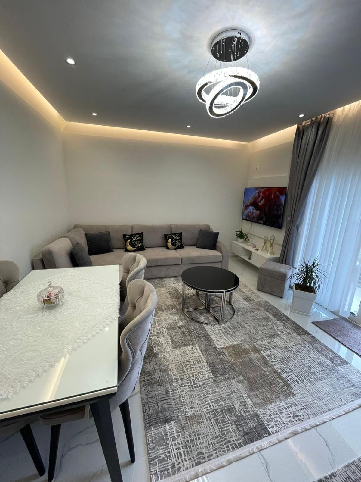 City View Apartment!
