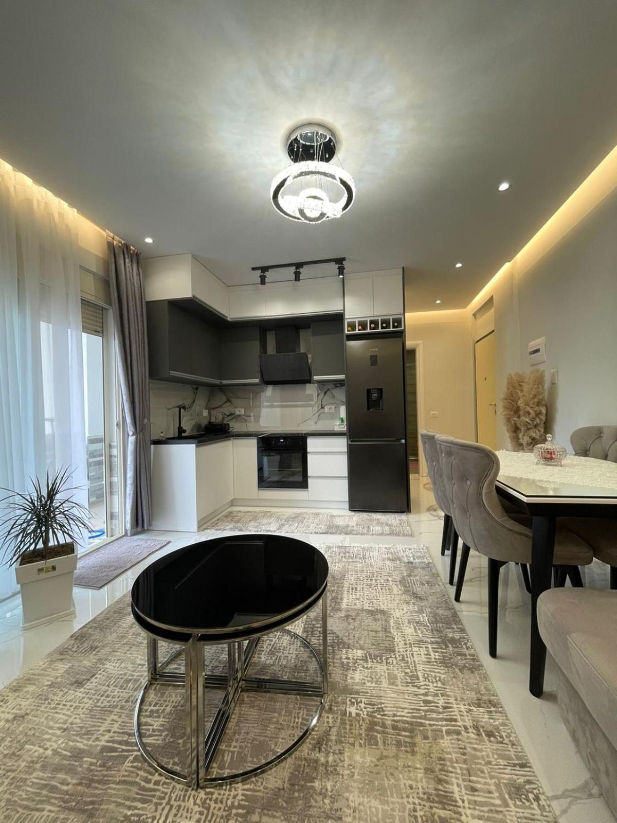 City View Apartment!