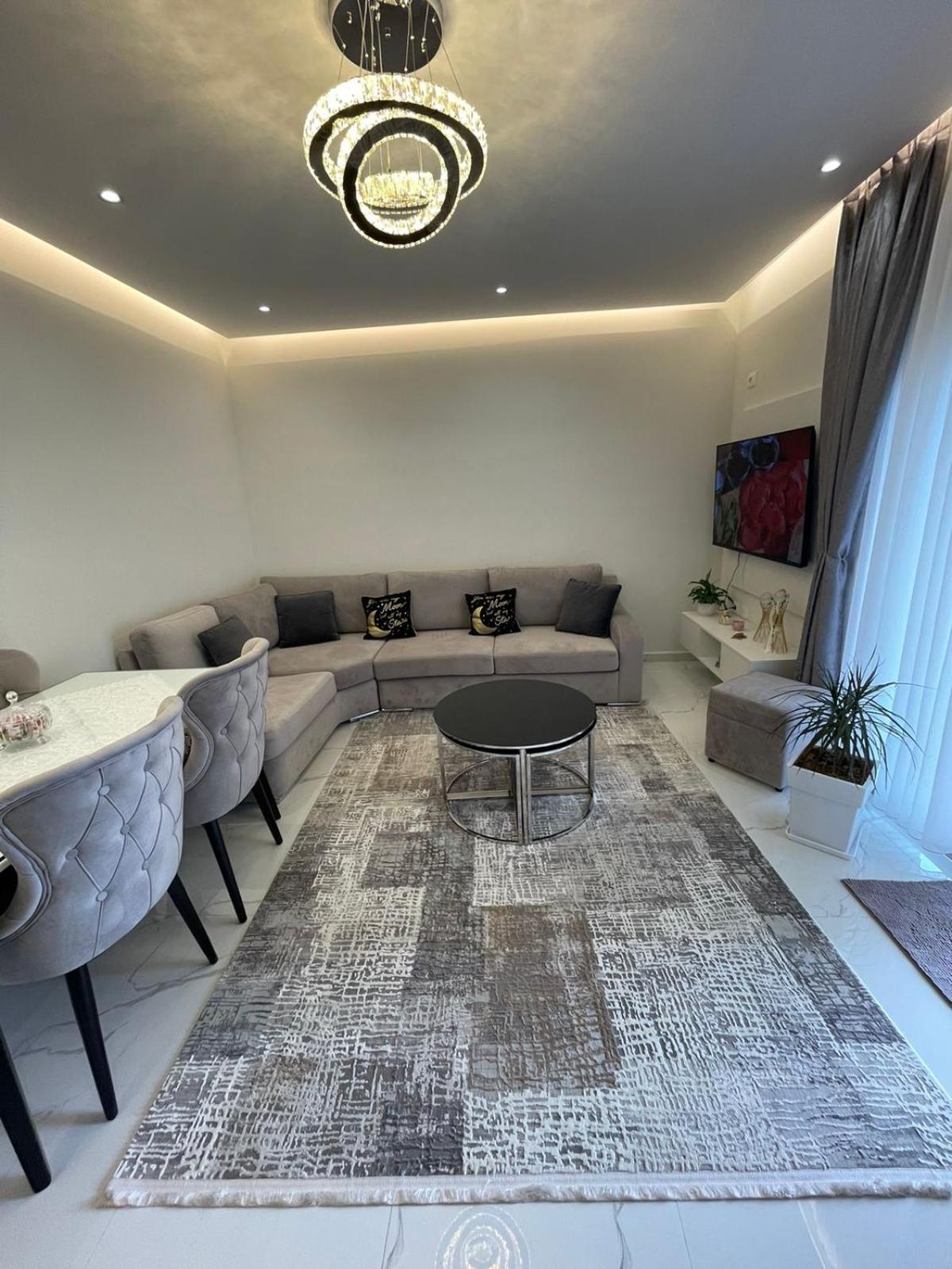 City View Apartment!