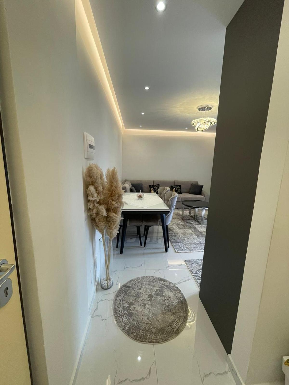 City View Apartment!