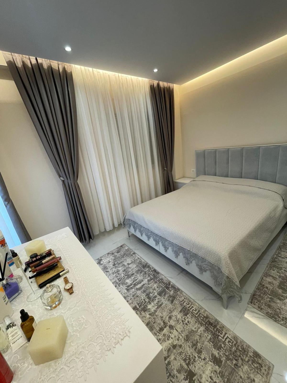 City View Apartment!