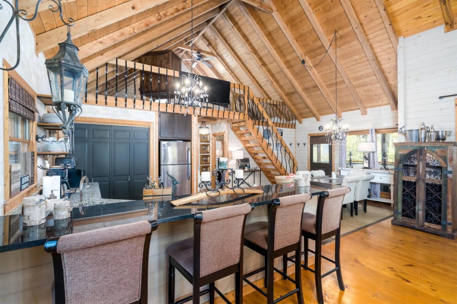 New Listing! The Laurel Mountain Chalet