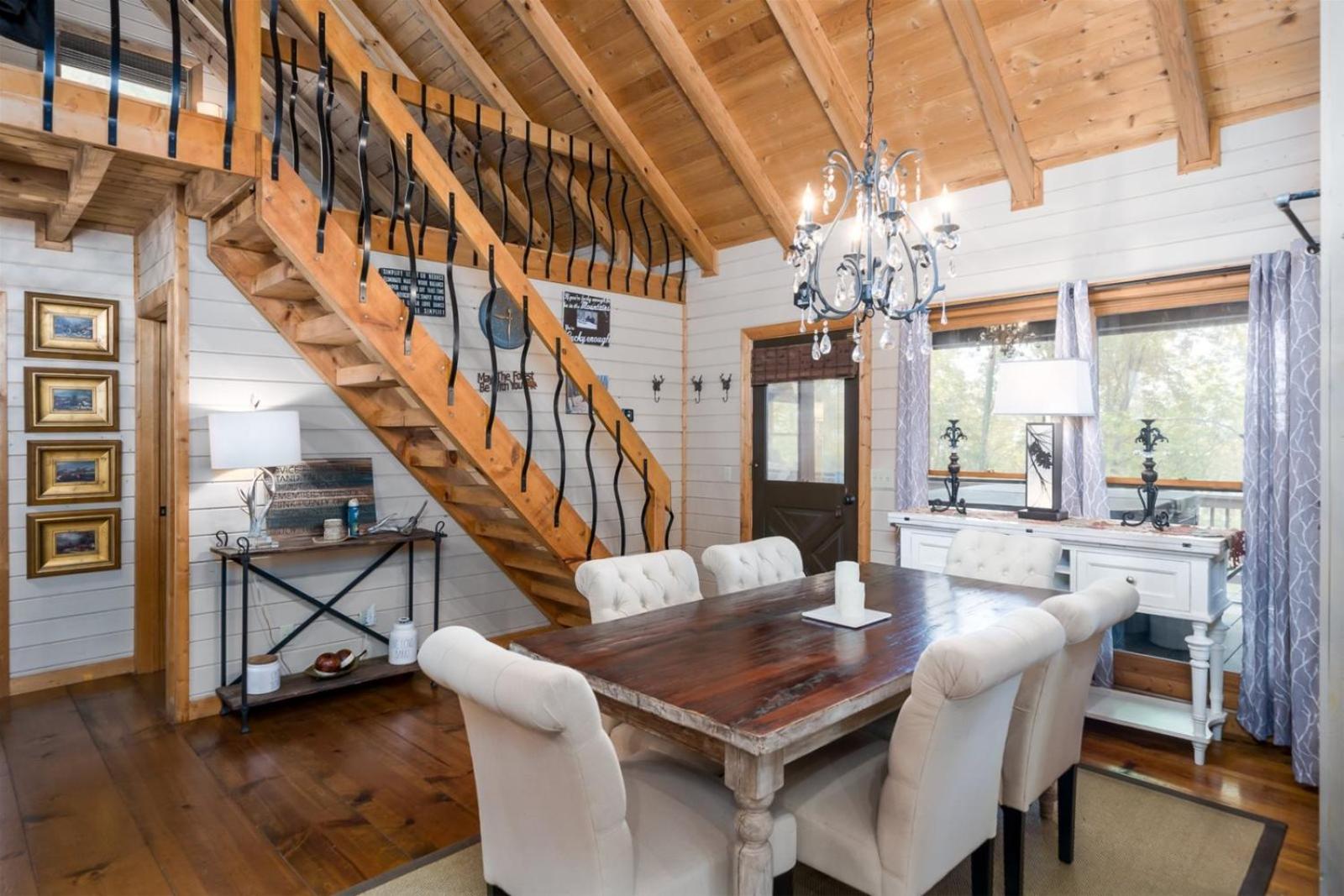 New Listing! The Laurel Mountain Chalet
