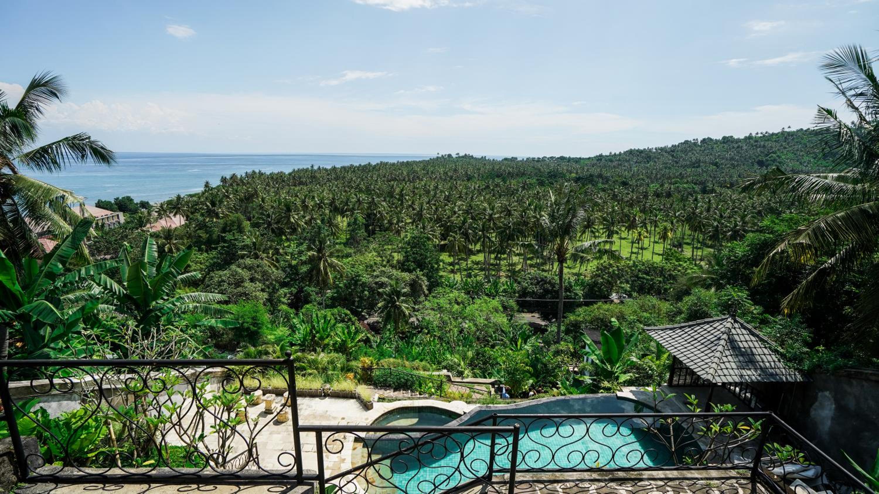 The Lavana Villa Lombok Sunset view 3