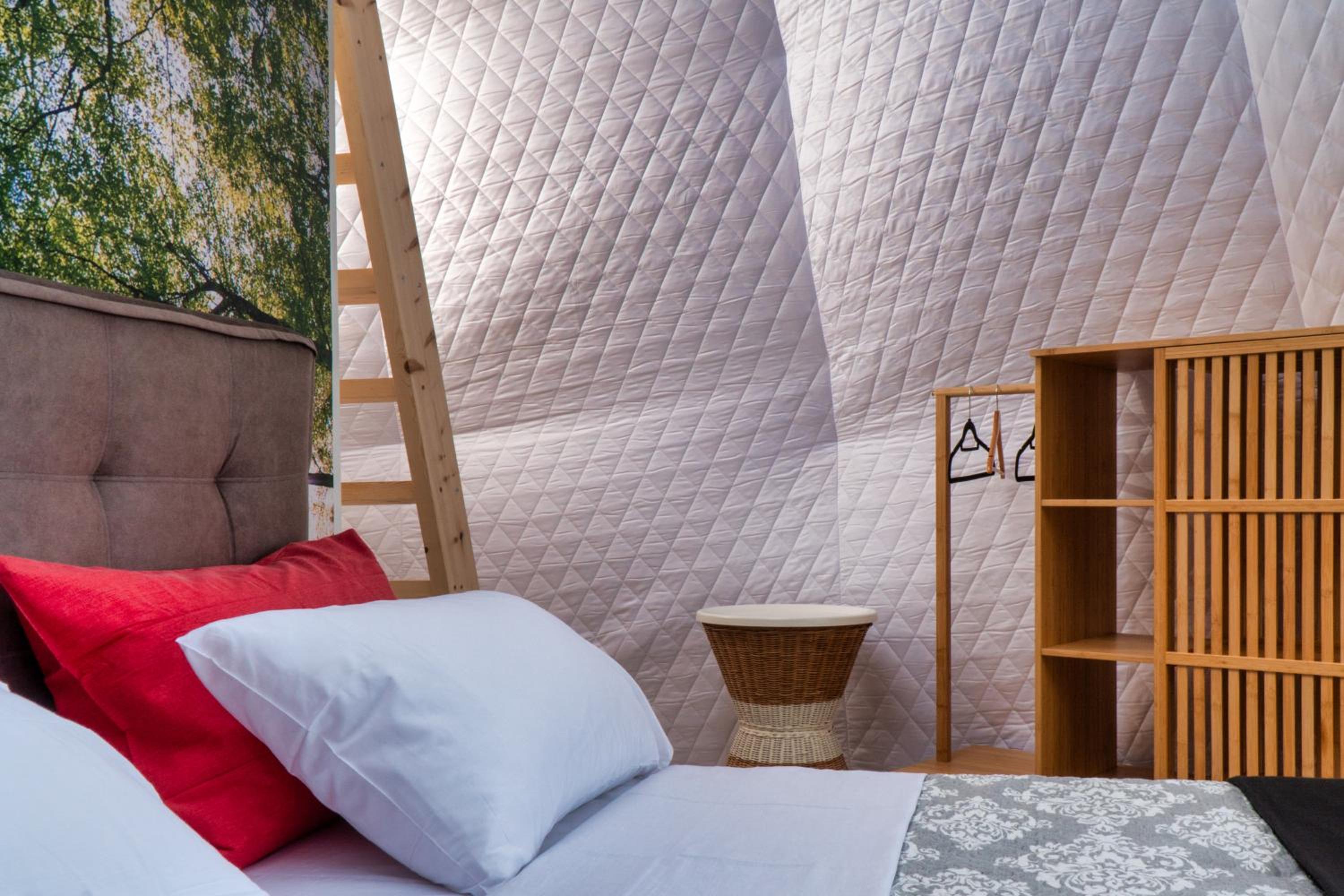 luxury dome tents ikaria ap'esso2 view 5