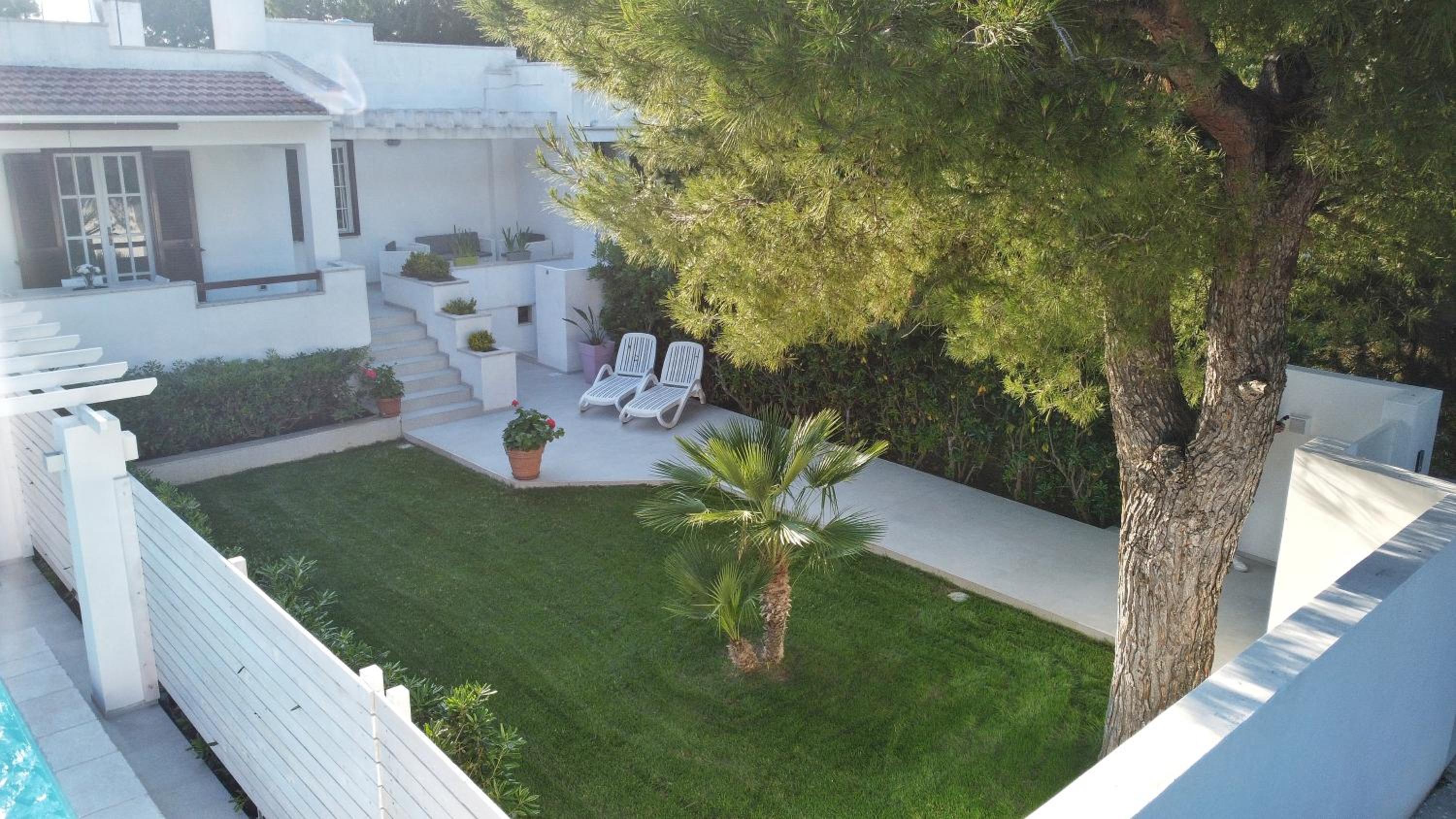 Villa Benedetta view 3