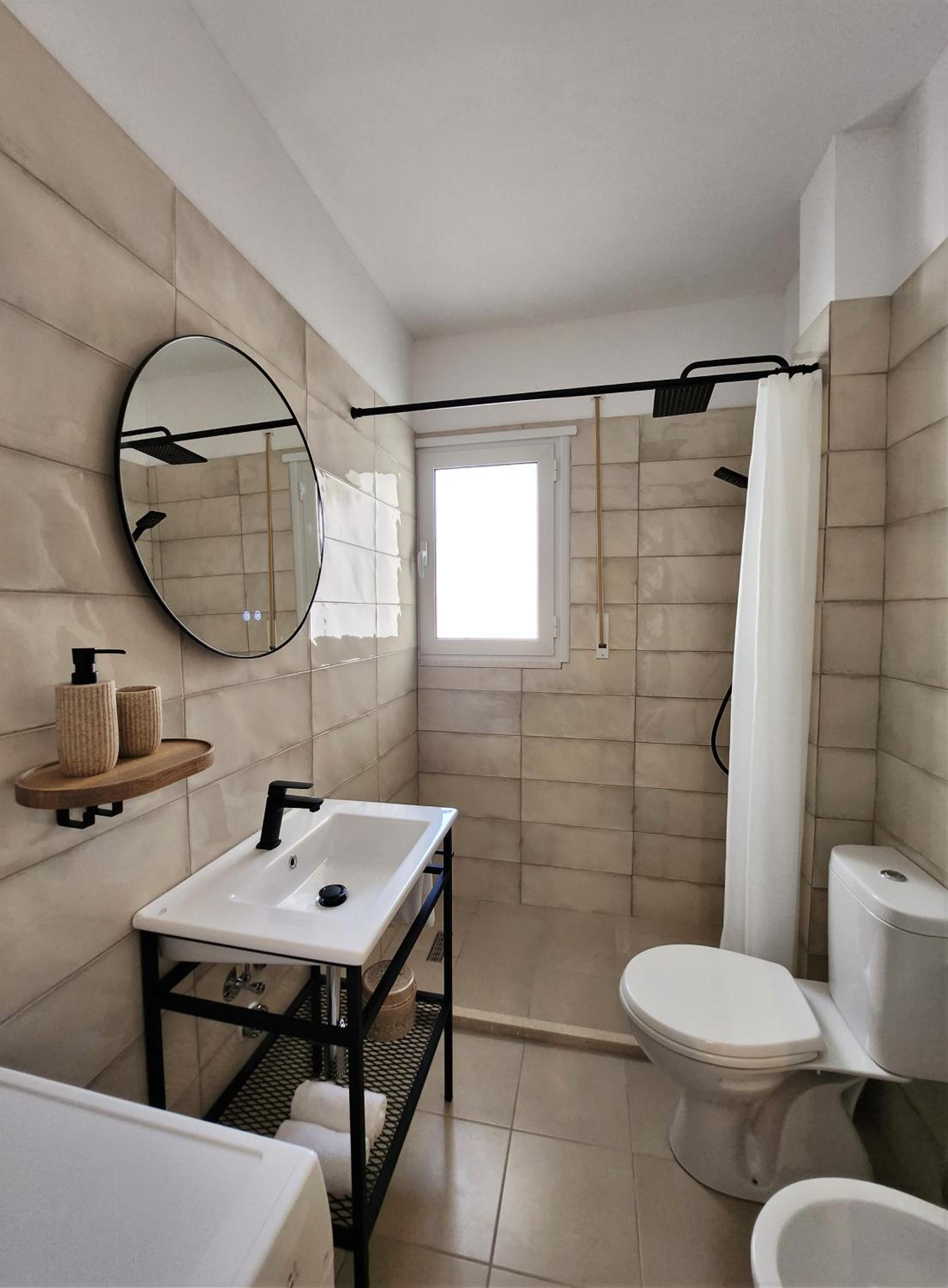 ELISOS Studio Apartment