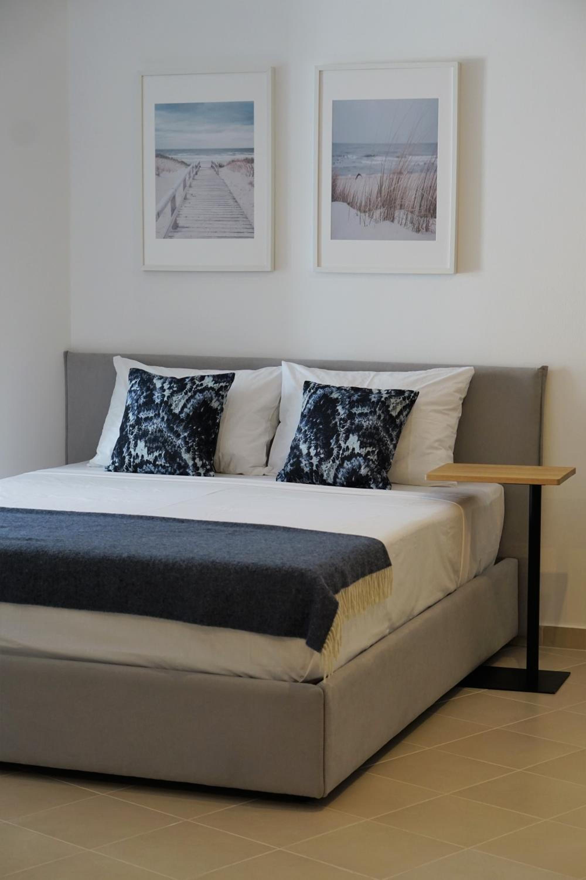 ELISOS Studio Apartment