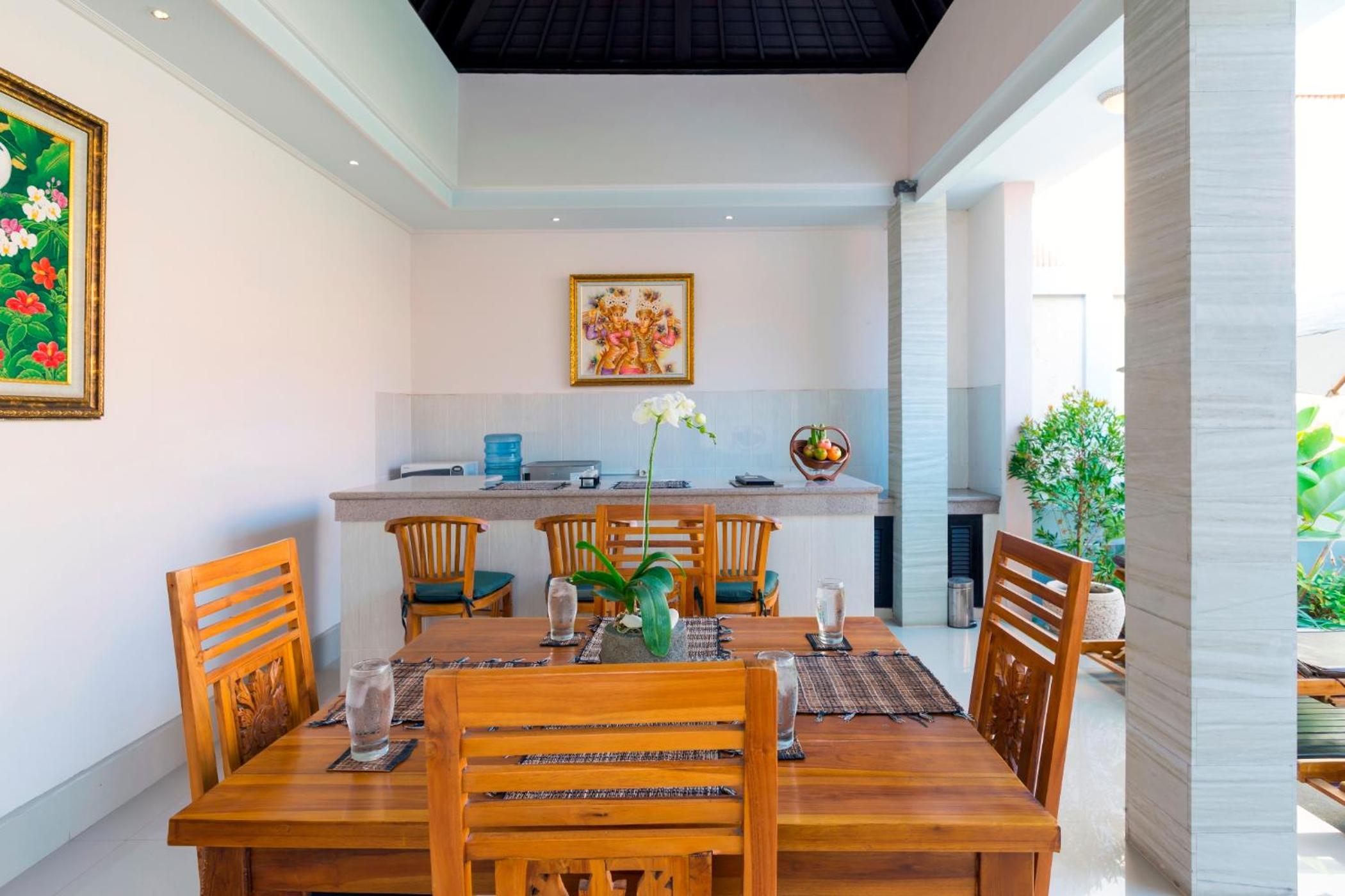 Kubal Villa and Living Seminyak