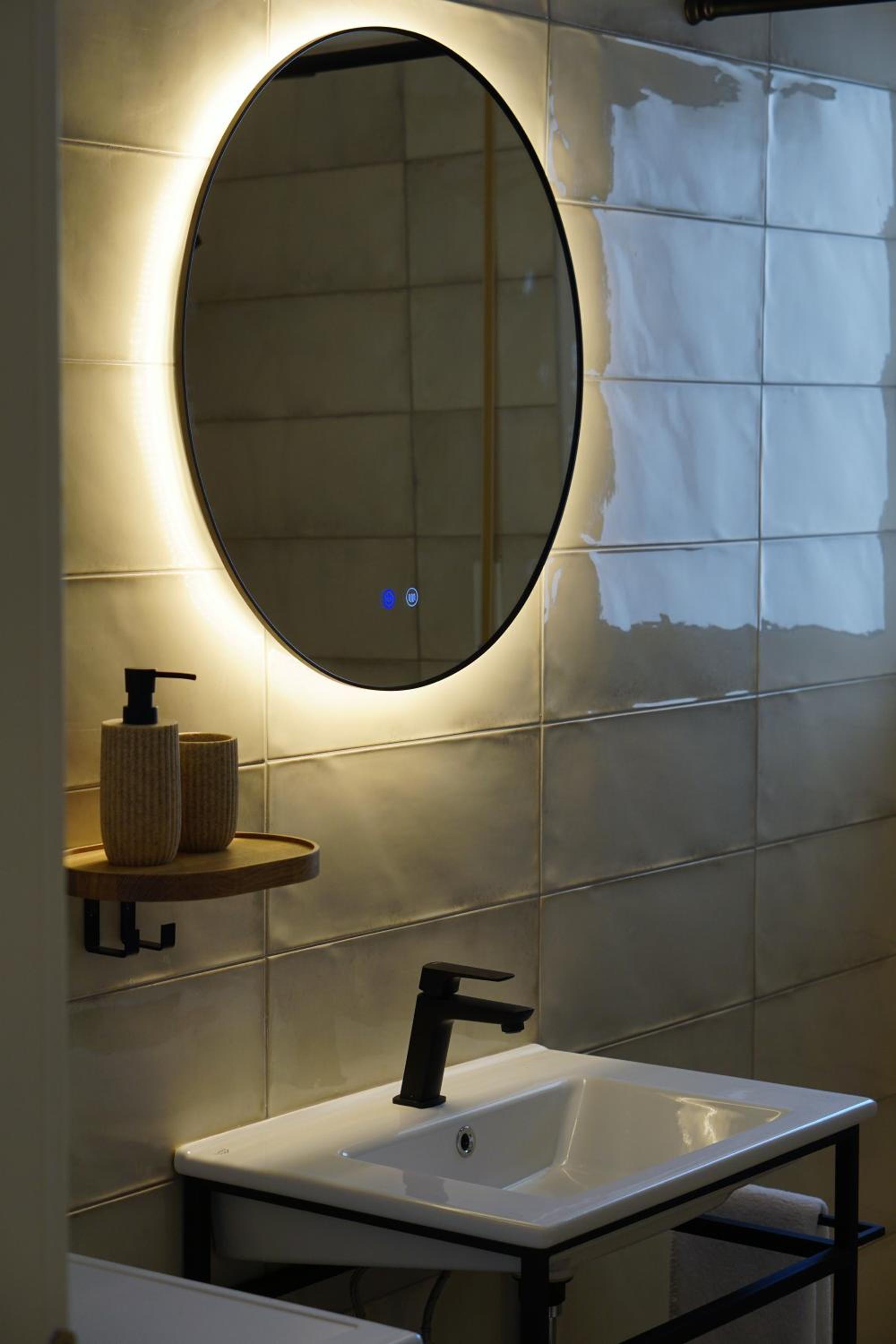 ELISOS Studio Apartment