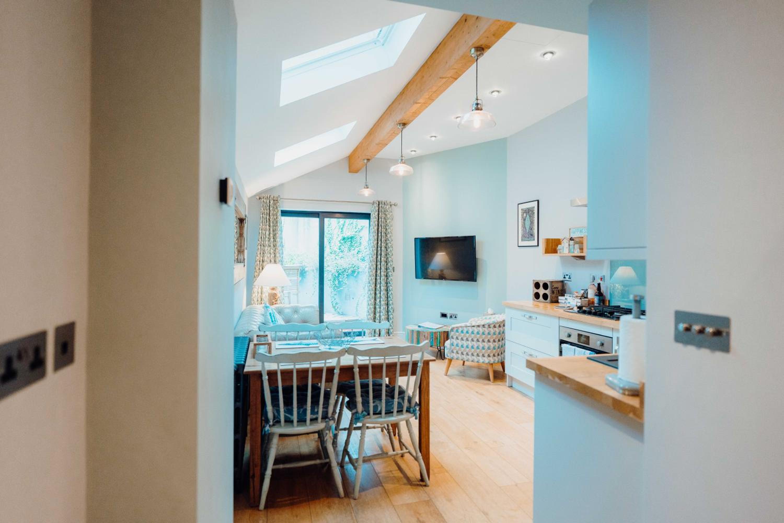 Close to Tenby Harbour No1 Albert View view 5
