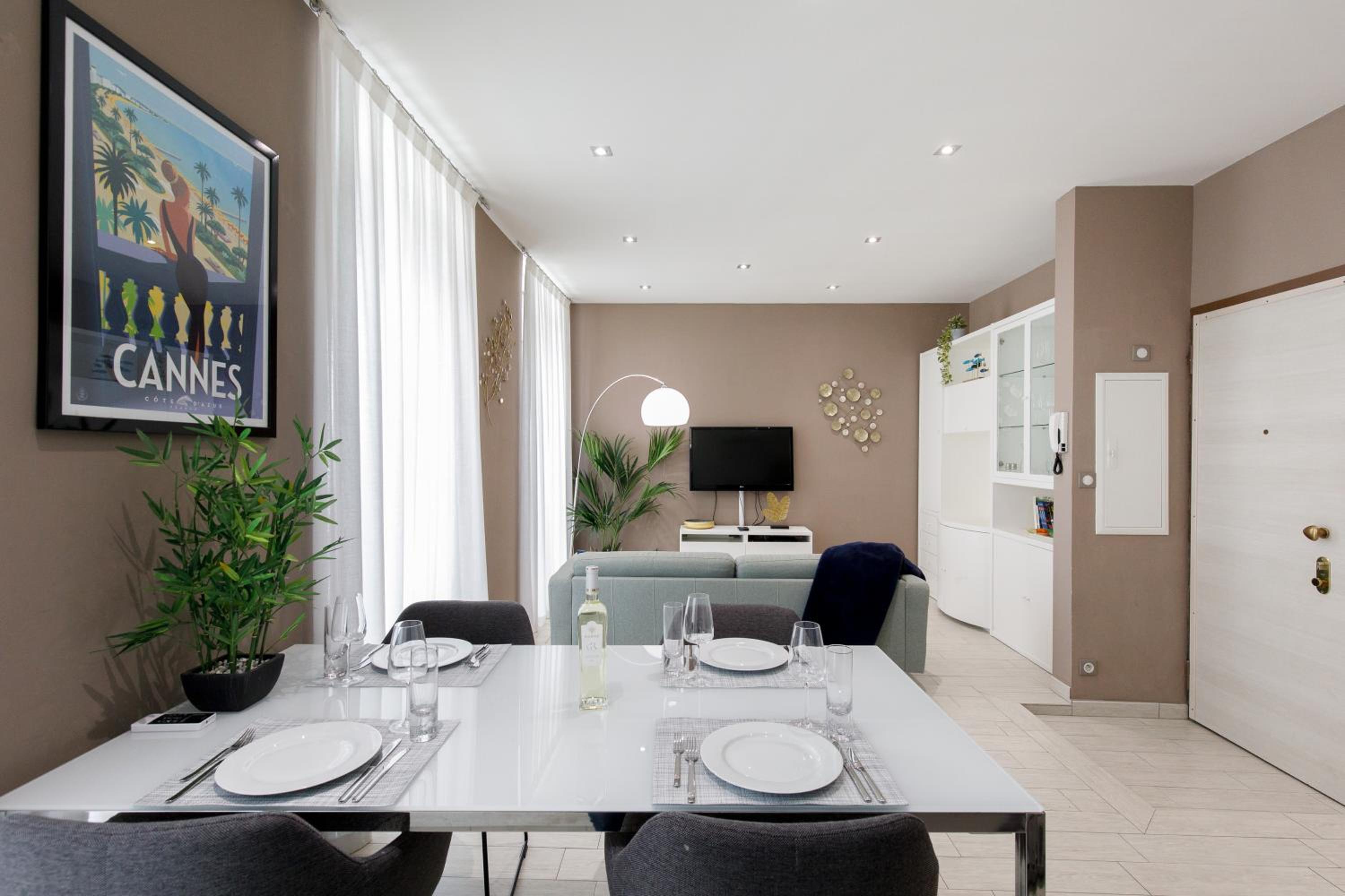beautiful 3 room-flat near palais photo 5