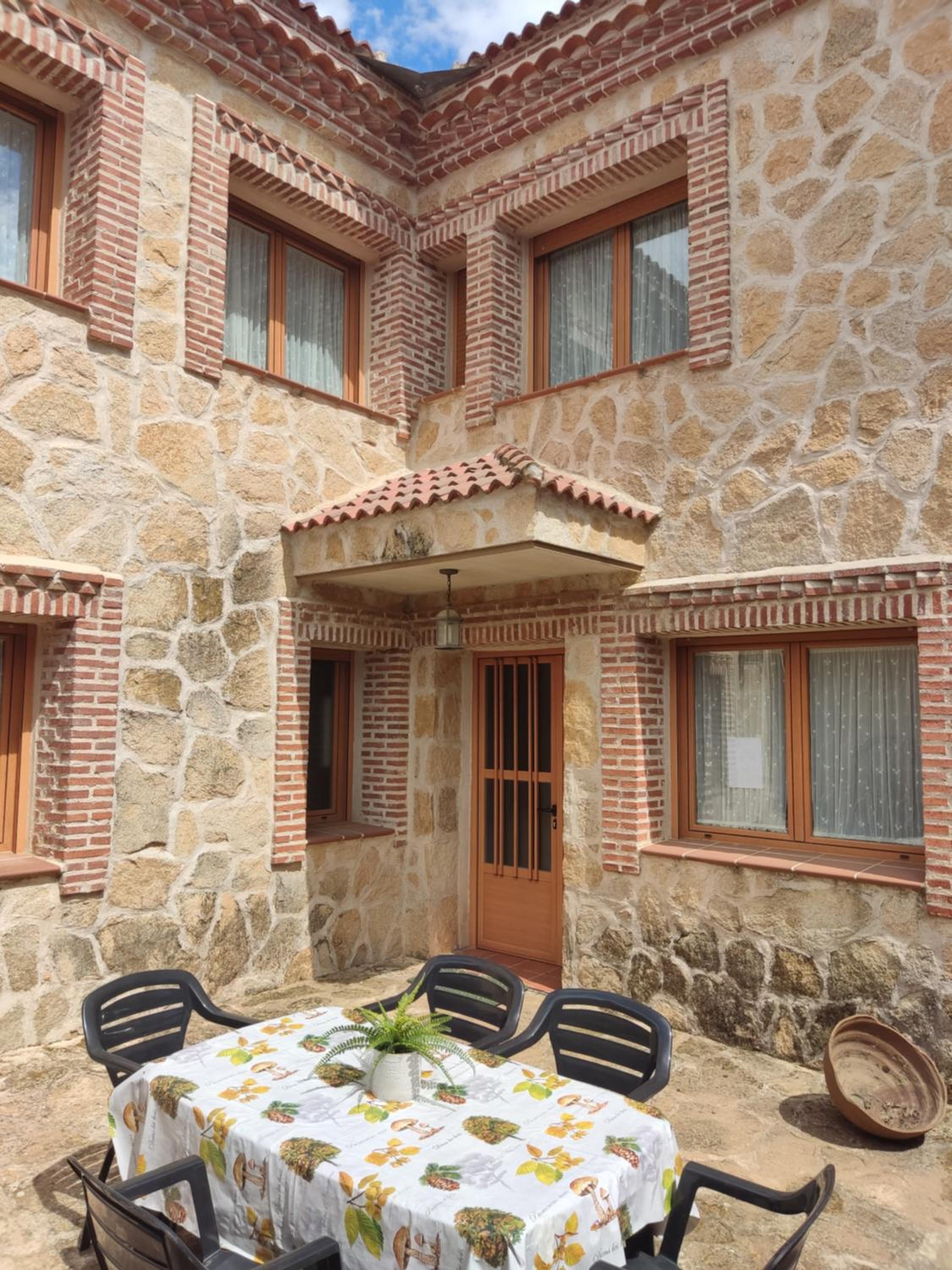 Casa Rural El Pajar Navaluenga