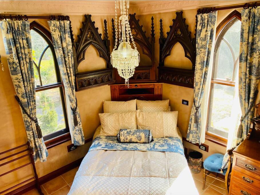 Evermoore Castle Bellingen