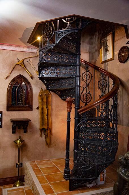Evermoore Castle Bellingen
