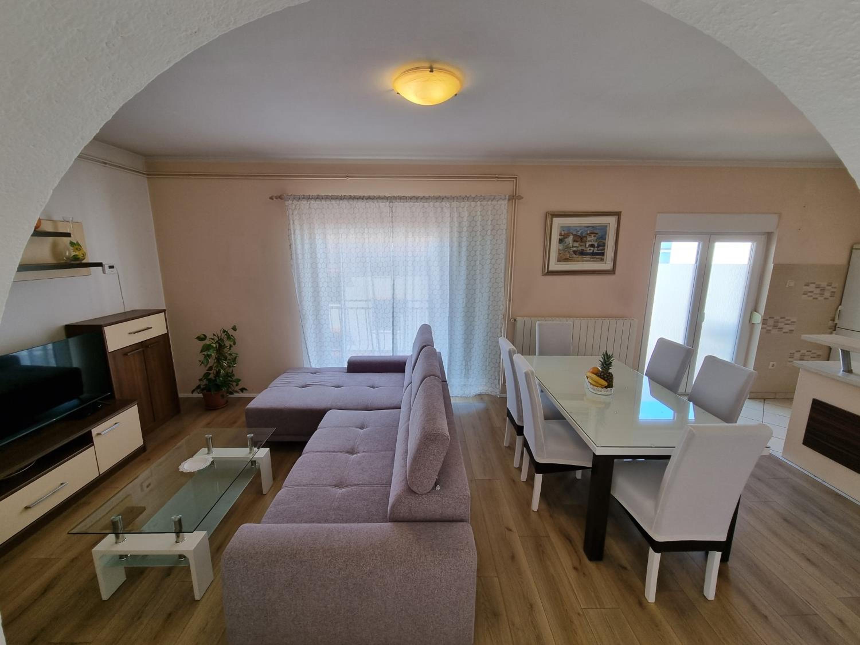 ANAMARIJA 2 Apartment with balcony view 2