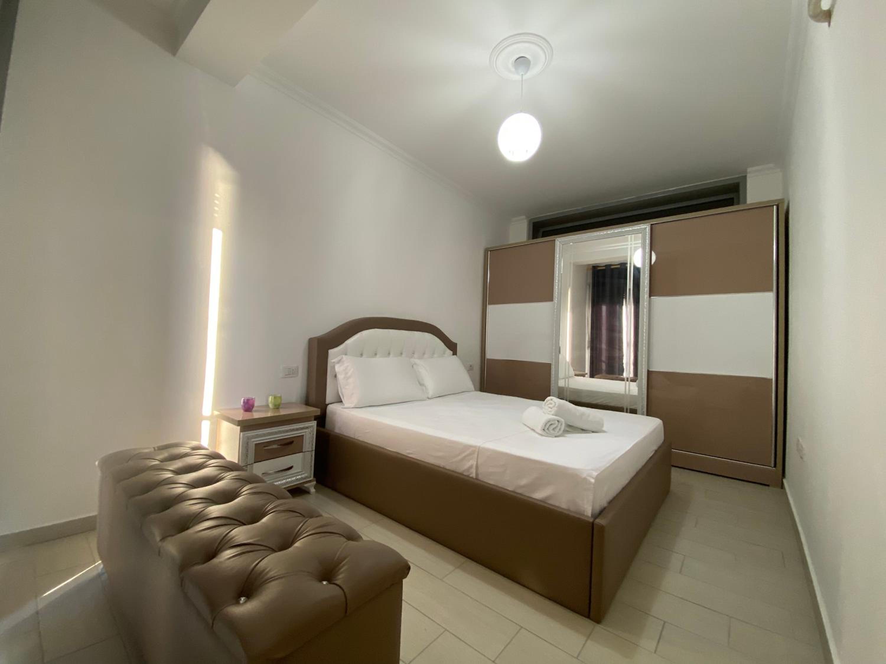 Auri Apartament