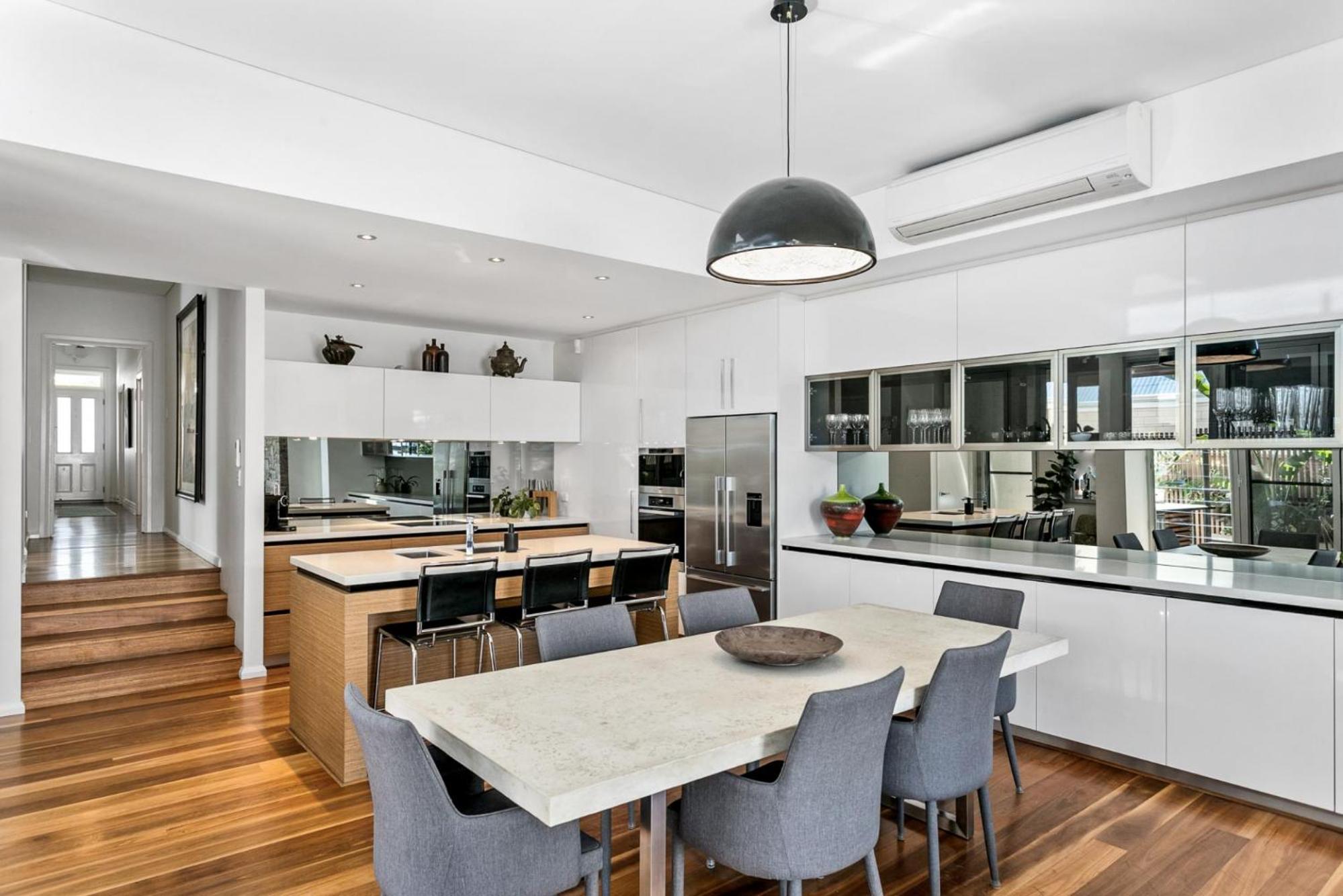 SOLO42 - Mosman Park Prestige