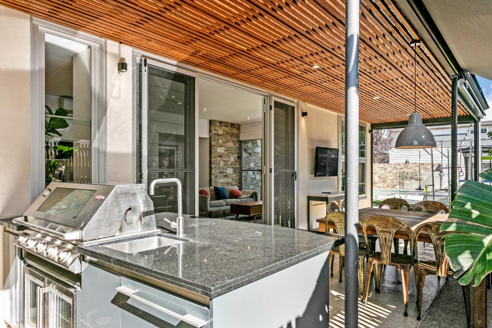 SOLO42 - Mosman Park Prestige