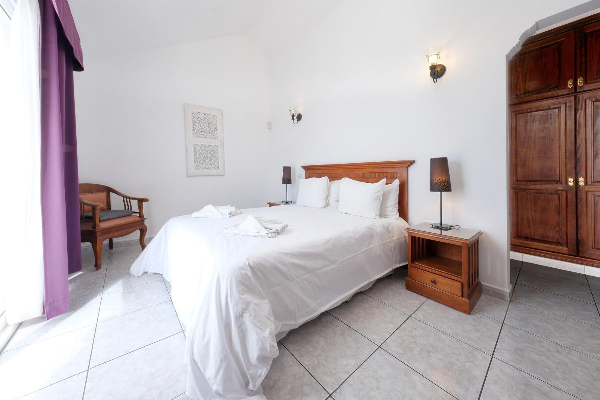 Casa El Paraiso - Private Pool, Jacuzzi, Air-con and BBQ By Lanzarote Vacation Homes