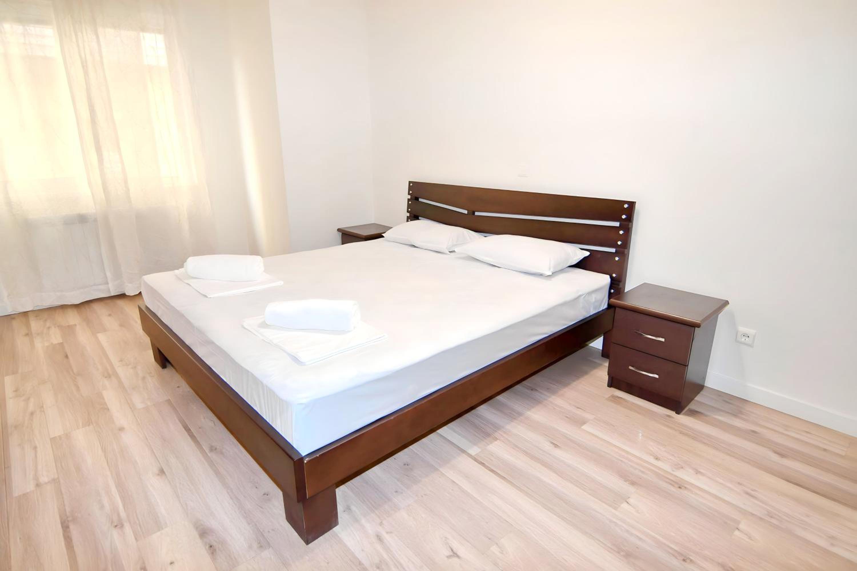 Prime Apartment On Aram Street,2 Bedrooms,2 Bathrooms,Open Balcony