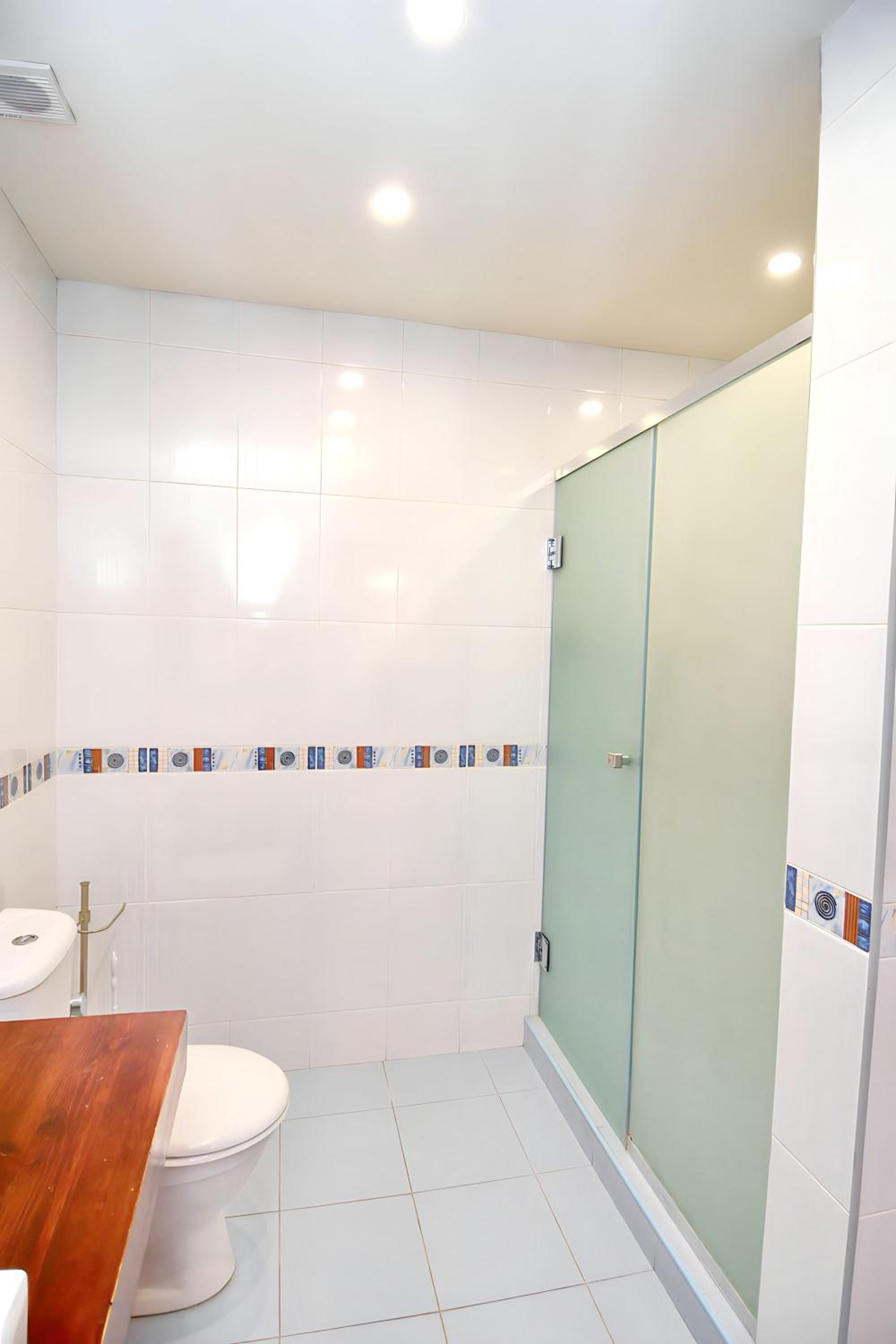 Prime Apartment On Aram Street,2 Bedrooms,2 Bathrooms,Open Balcony
