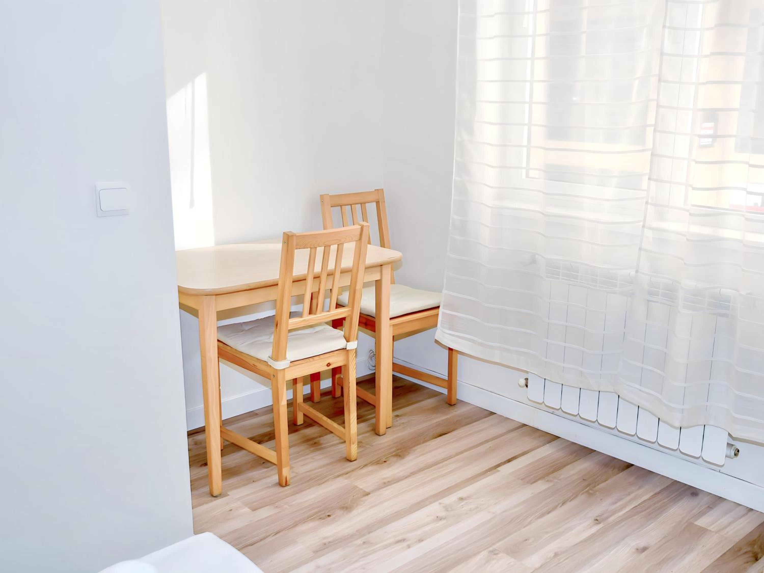 Prime Apartment On Aram Street,2 Bedrooms,2 Bathrooms,Open Balcony