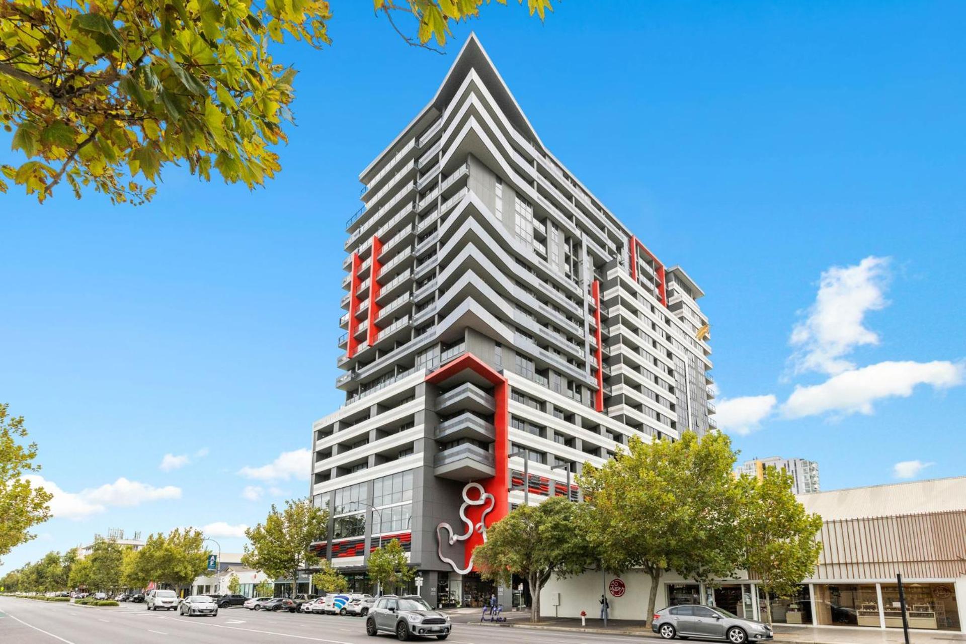Ren - Urban Charm Residence