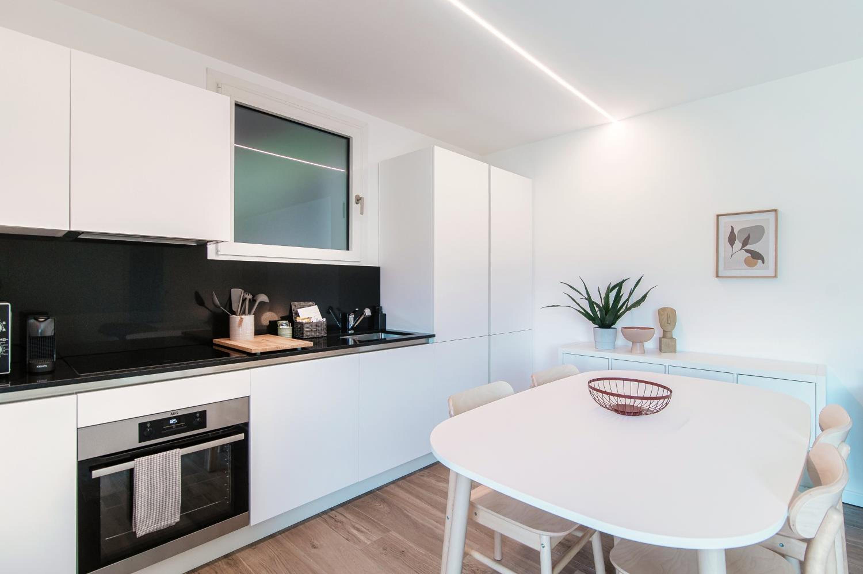 La Palma 3 by Quokka 360 - Lake View Studio with Private Terrace