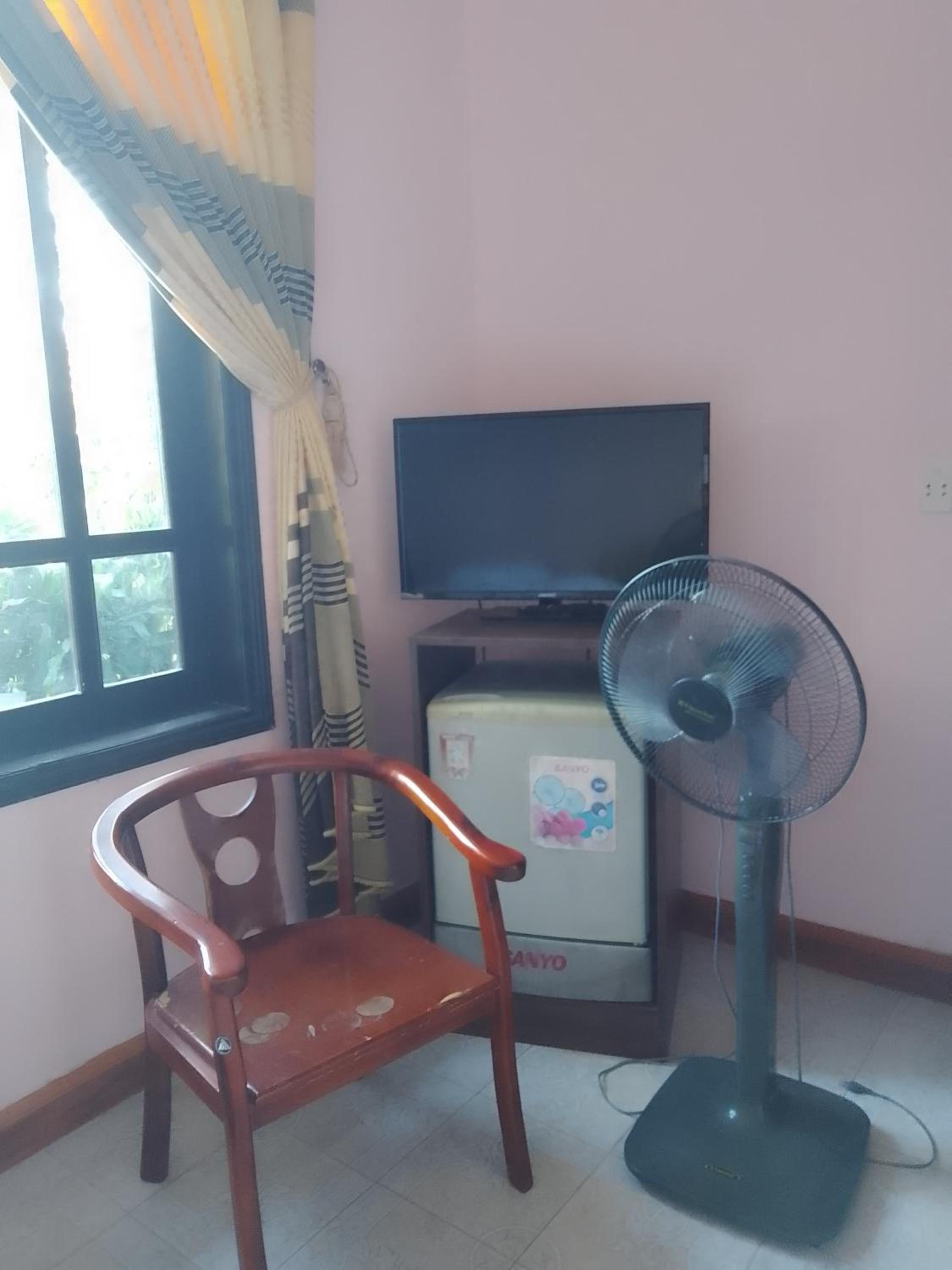 Nhà nghỉ Hằng Nga