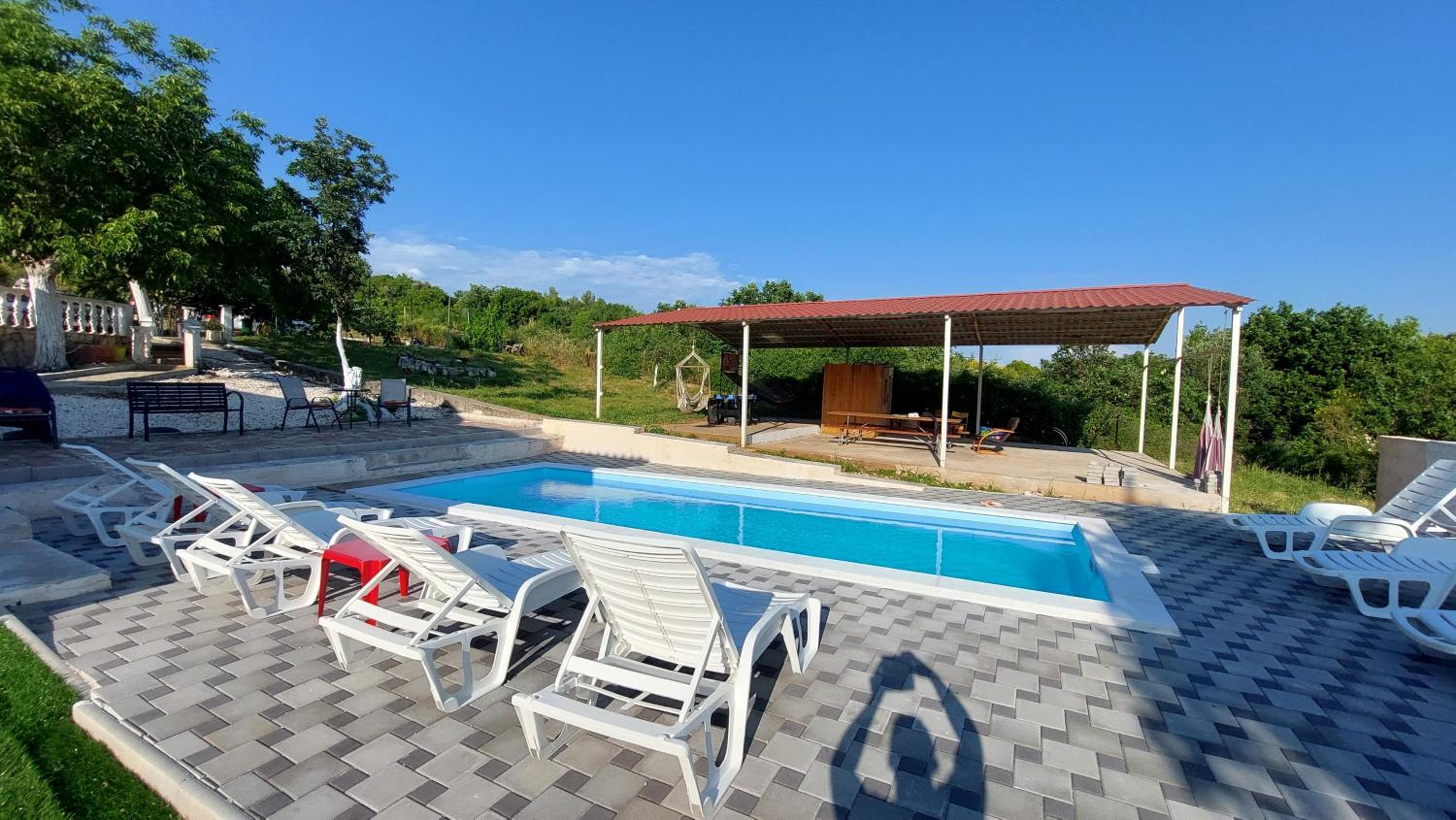 Vila Neyra