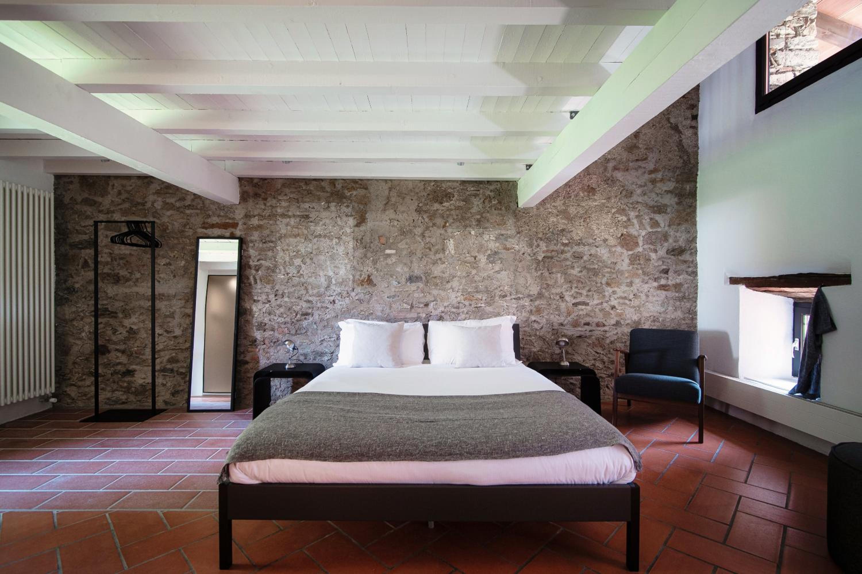 Casa Brocchi by Quokka 360 - unique design house with garden